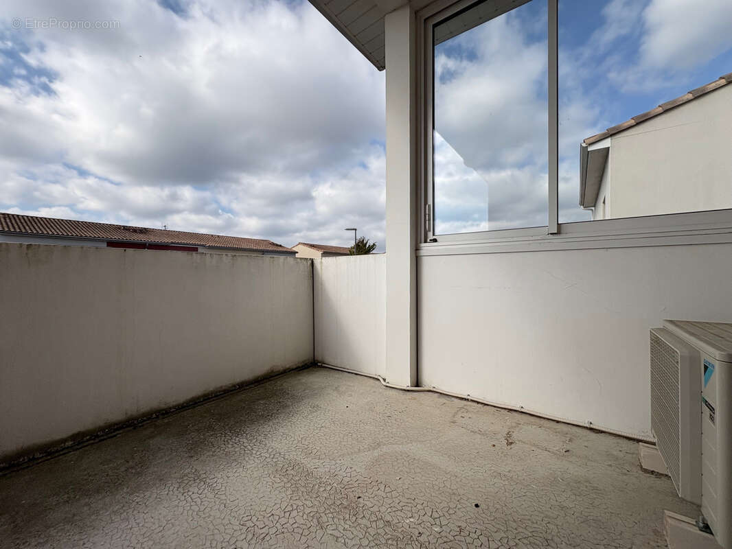 Appartement à FROUZINS