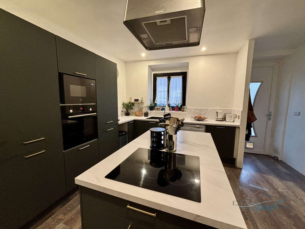 Maison à JANVILLE-SUR-JUINE