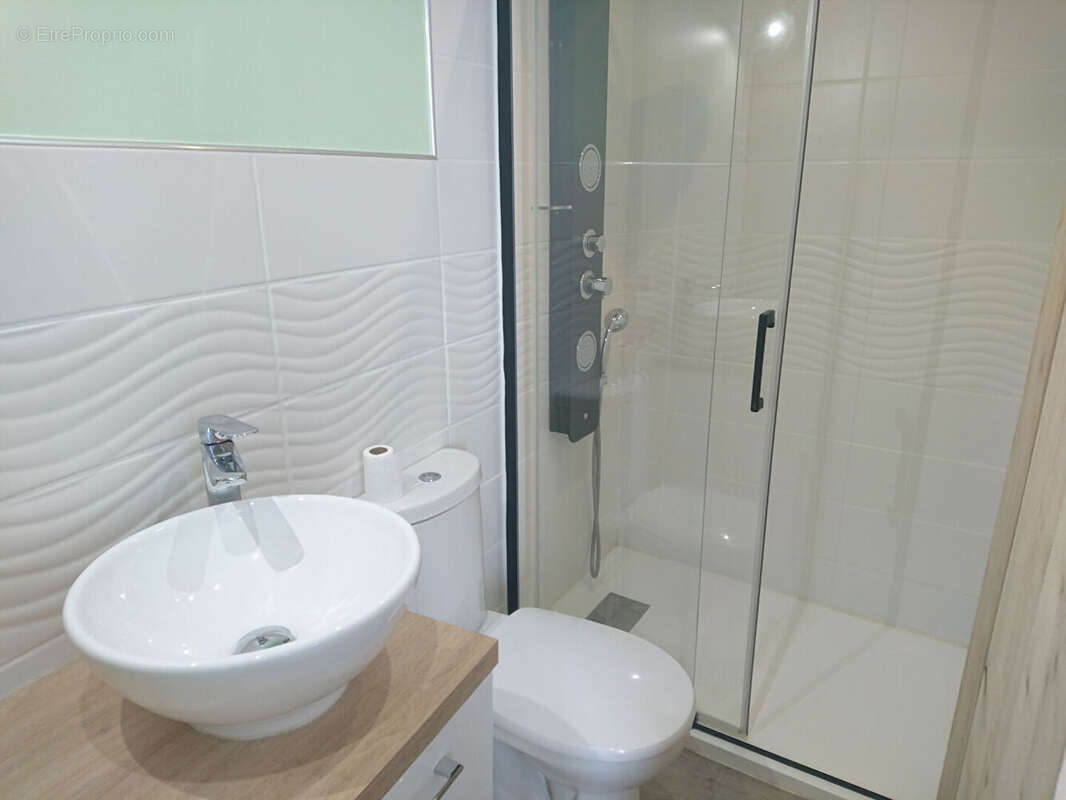 Appartement à SAINT-DOULCHARD