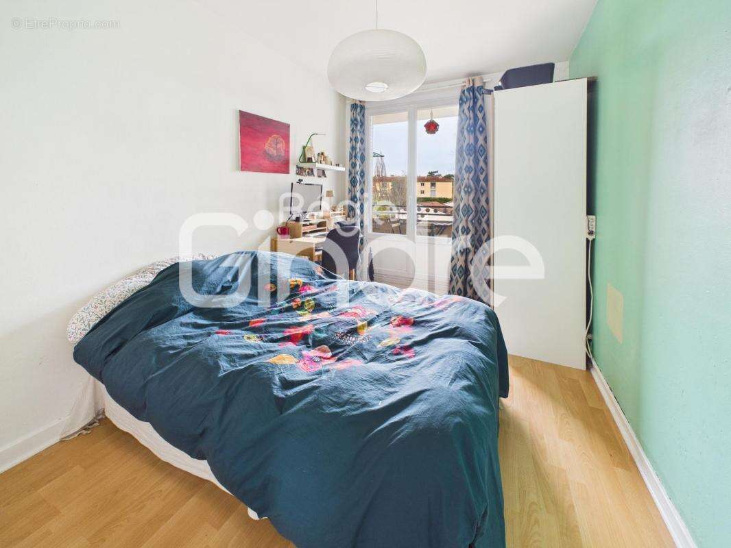 Appartement à CALUIRE-ET-CUIRE