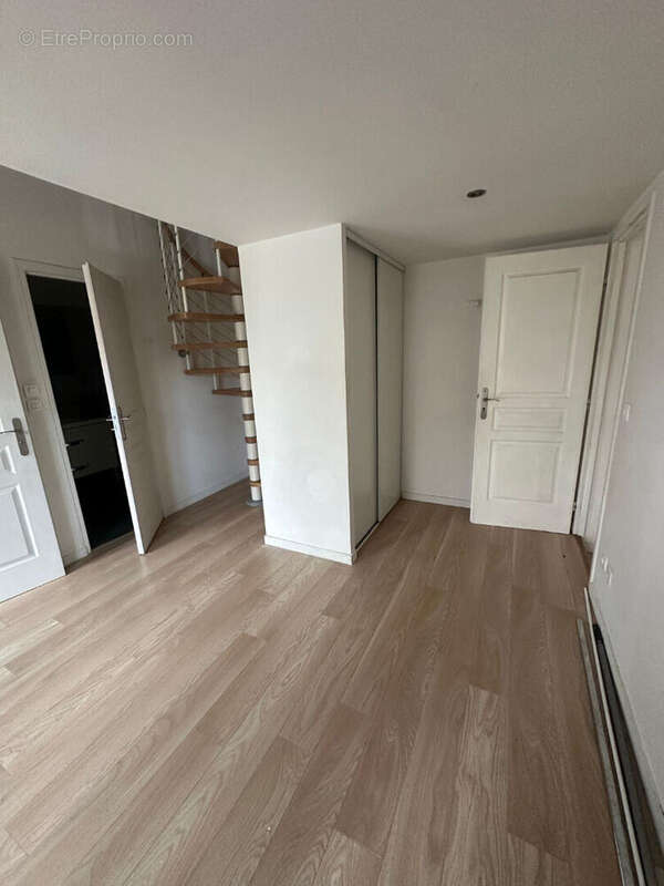 Appartement à VERSAILLES