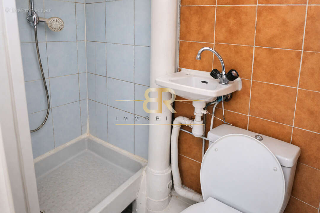 Appartement à PARIS-9E