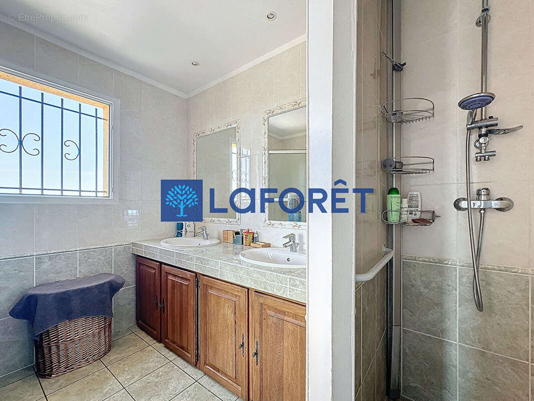 Maison à DRAGUIGNAN