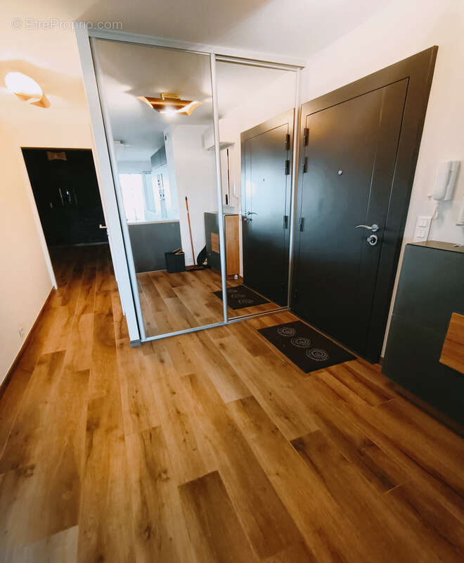 Appartement à FREJUS