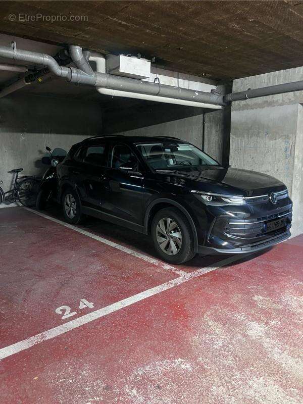 Parking à PUTEAUX