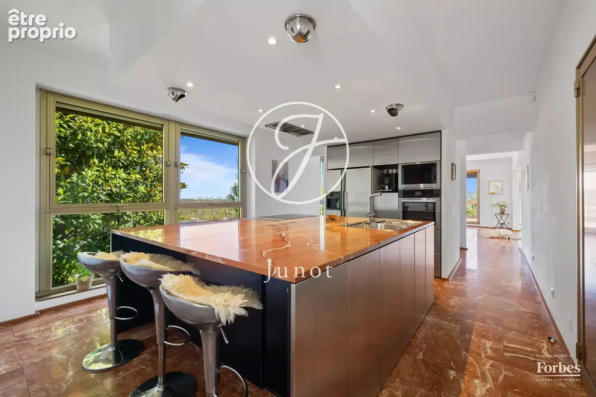 Marly-le-Roi - EST - Maison - 5 chambres - 357m² - Terrain 1 641m² - Vue panoramique. - photo 13