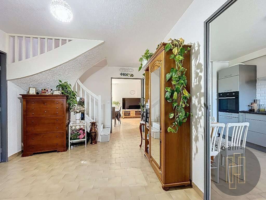 Maison à VILLEFRANCHE-SUR-SAONE