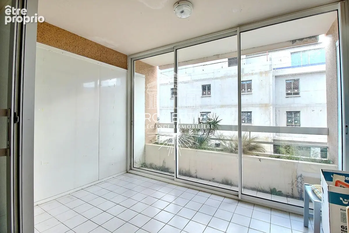 Bormes - le pin - t3 58m² a renover - terrasses x2 - expo sud - possibilite profession liberale - photo 8