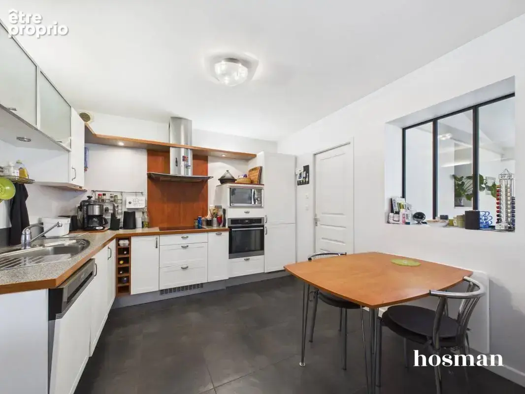 Belle maison de 153 m2 avec 4 chambres, jardin et garage - Au calme - Secteur privilégié du Vieux Gachet à Nantes - photo 8
