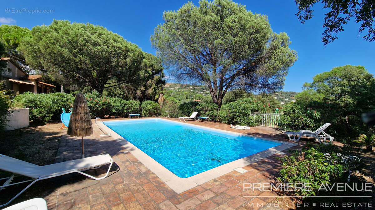 Maison à GRIMAUD