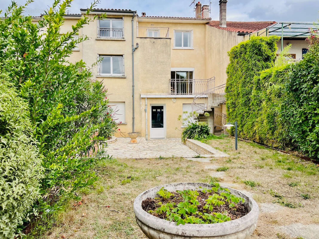 Maison à VILLENEUVE-SUR-LOT