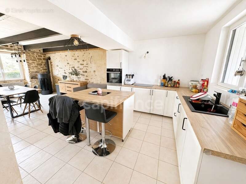 Maison à KERNILIS