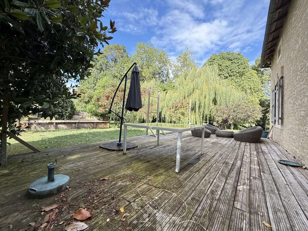 Maison charmante de 2 chambres avec terrain en bord de rivière près de Verteuil-sur-Charente - photo 10
