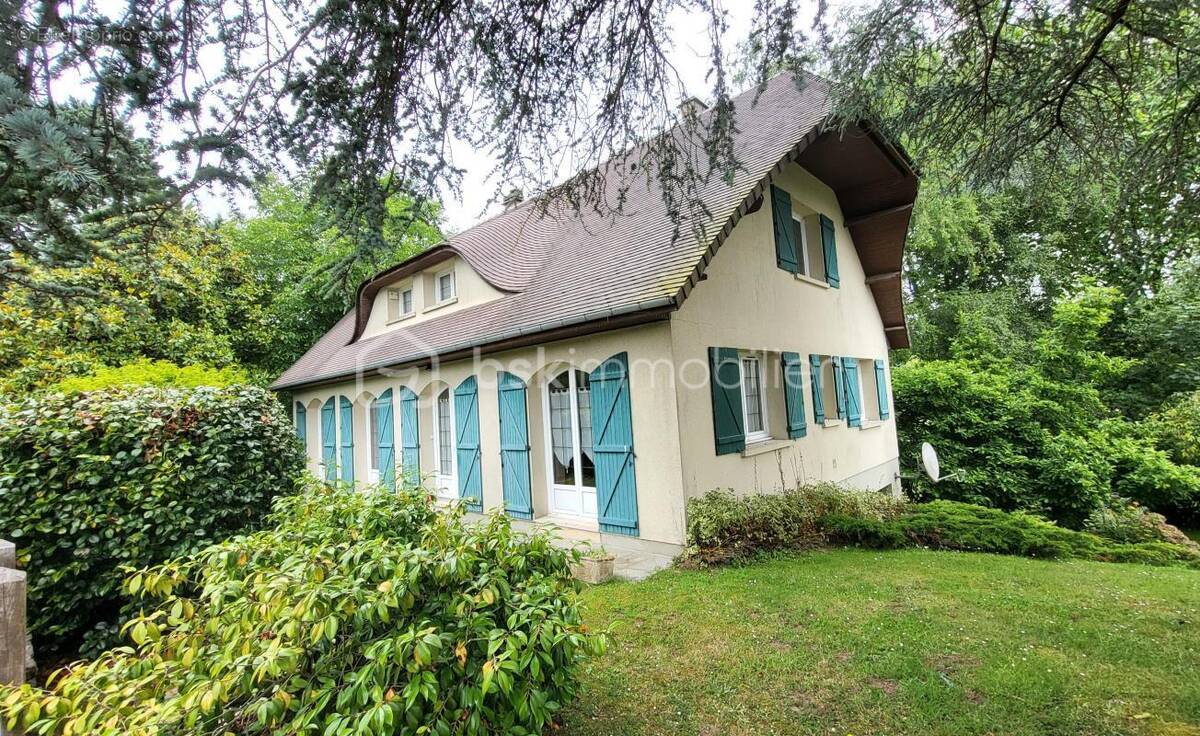 Maison à TESSY-SUR-VIRE