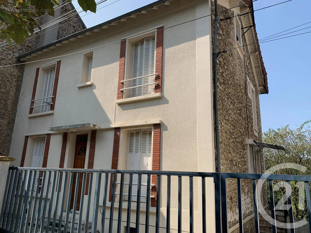 Autre à MELUN