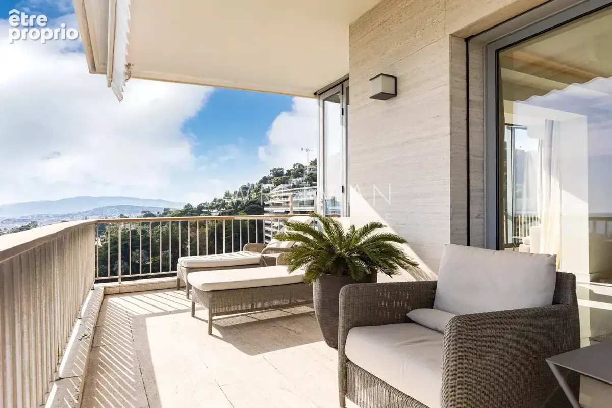 Appartement avec terrasse sur le toit et vue mer - Cannes - photo 12
