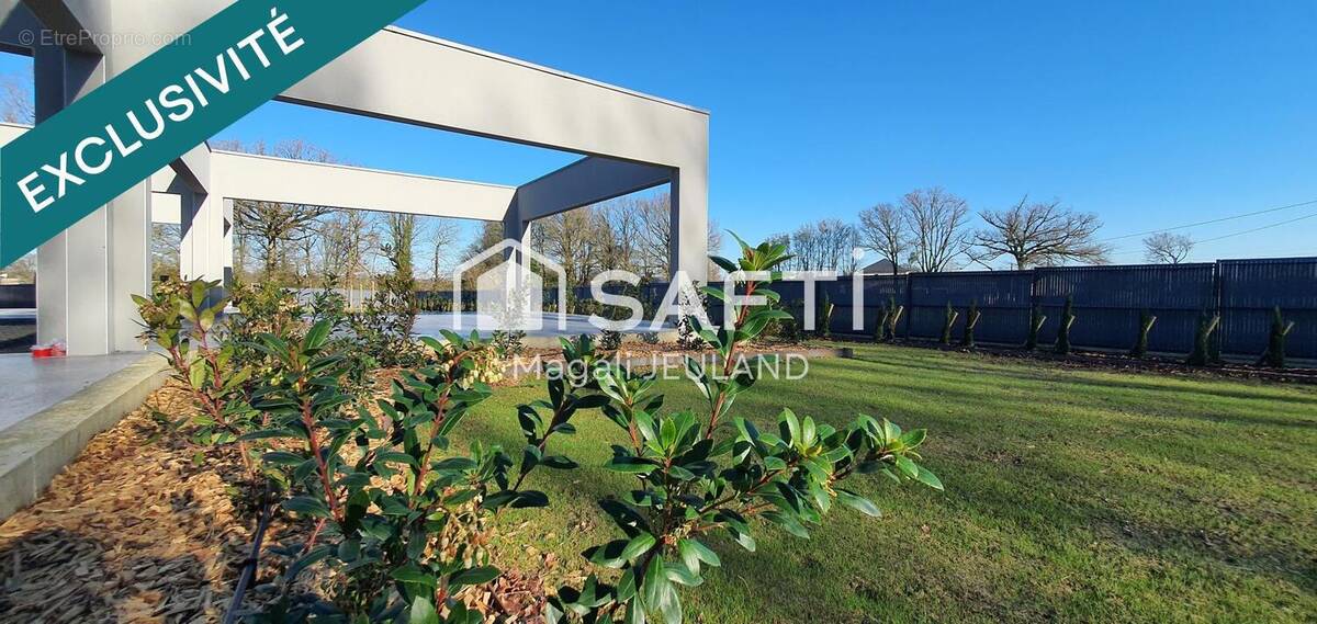 Photo 1 - Maison à LA GUERCHE-DE-BRETAGNE