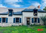 Maison à SAINT-ERBLON