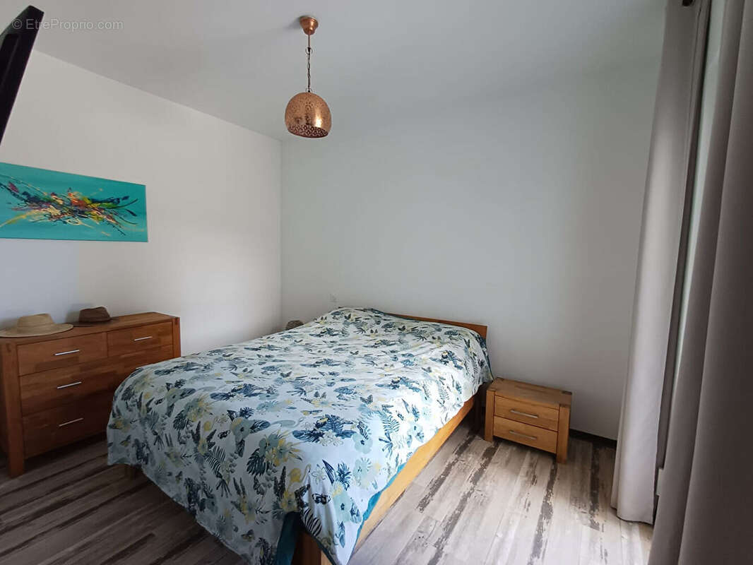 CENTRE VILLE - Maison contemporaine avec garage & piscine - photo 6