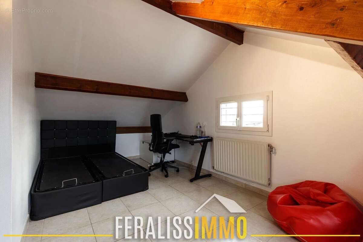 Maison à COURDIMANCHE