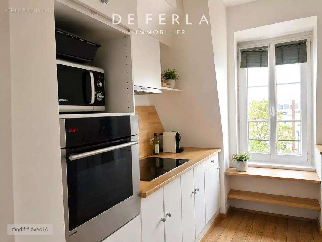 Appartement à PARIS-14E