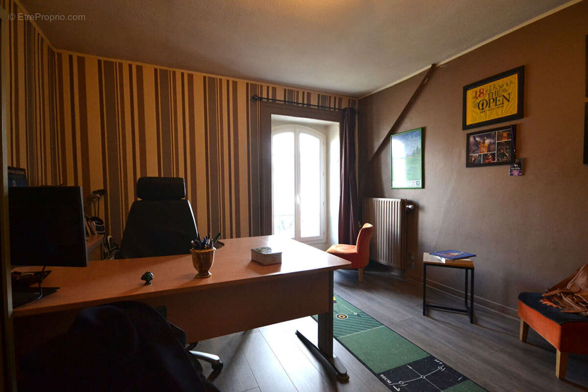 Appartement à AIX-LES-BAINS