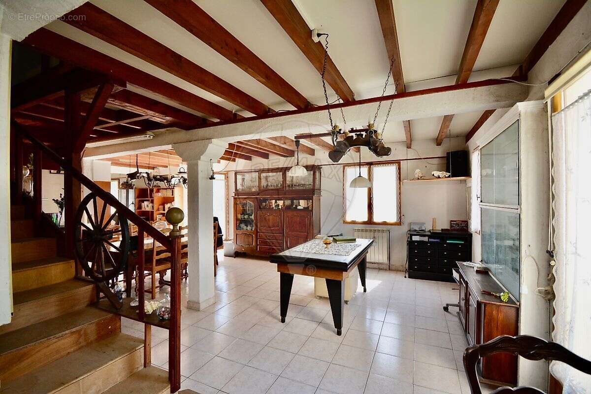 Maison à VILLENEUVE-LOUBET