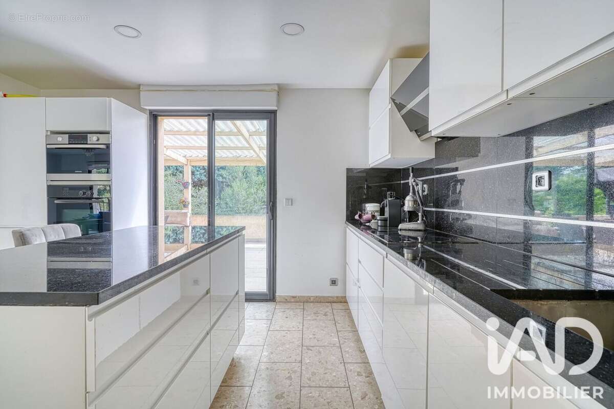 Maison 116 m² à Vaujours  - photo 3