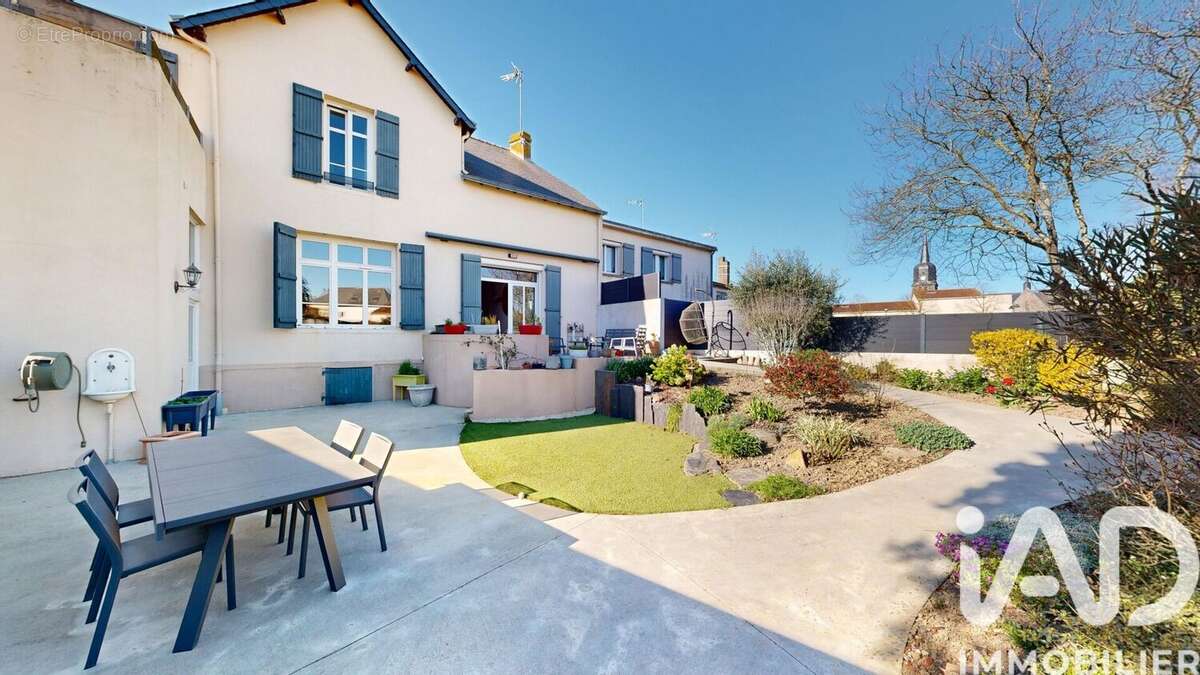 Photo 2 - Maison à LE MAY-SUR-EVRE