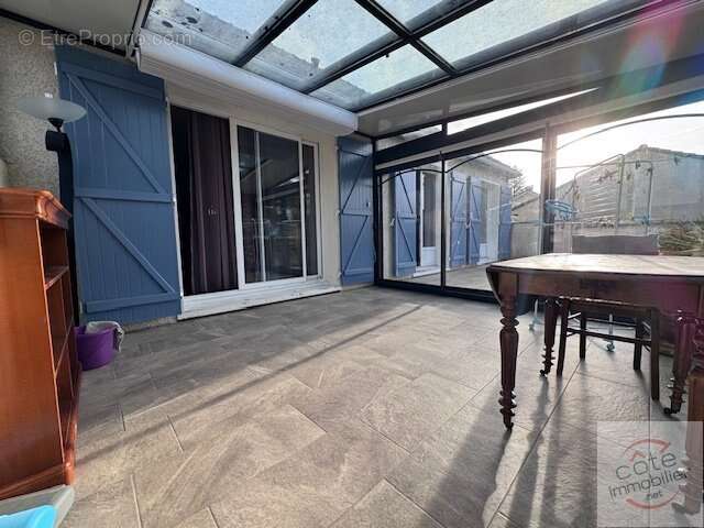 Maison à LES GRANGES-LE-ROI