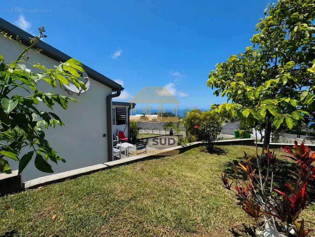 Petite-île – maison f4 plain-pied avec vue mer panoramique – terrain 600 m2 piscinable - photo 3