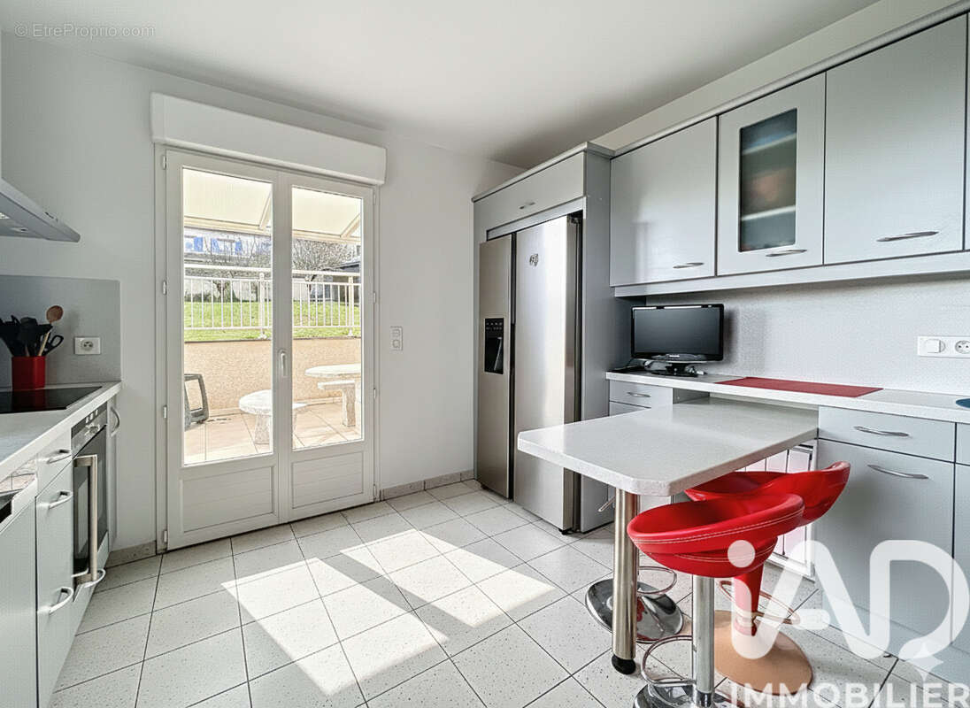 Photo 5 - Maison à LINAS