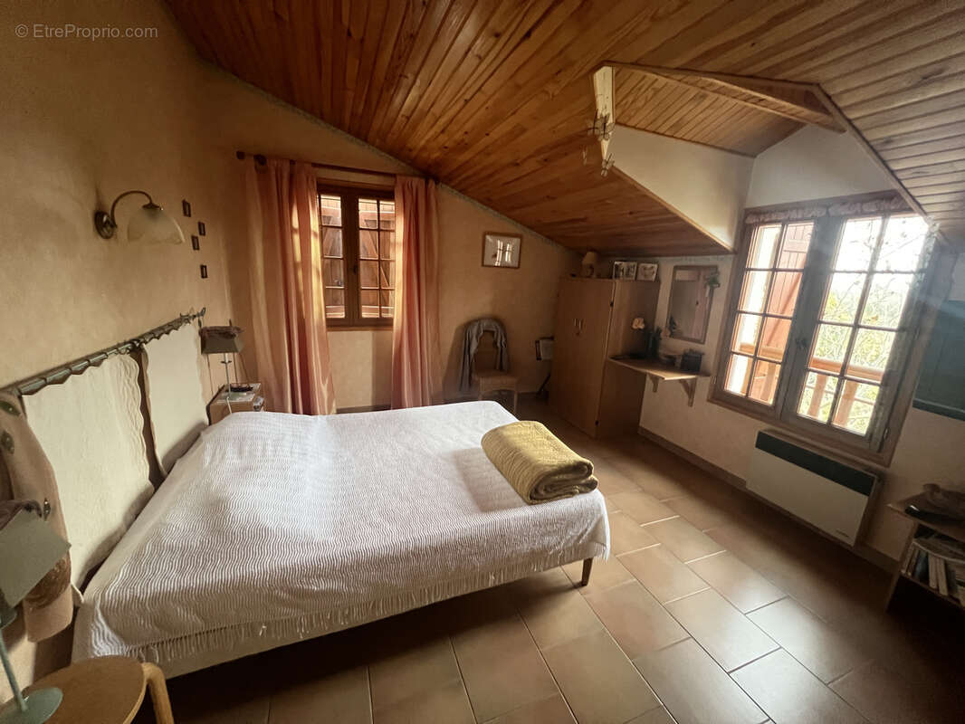 Maison à MASSAGUEL