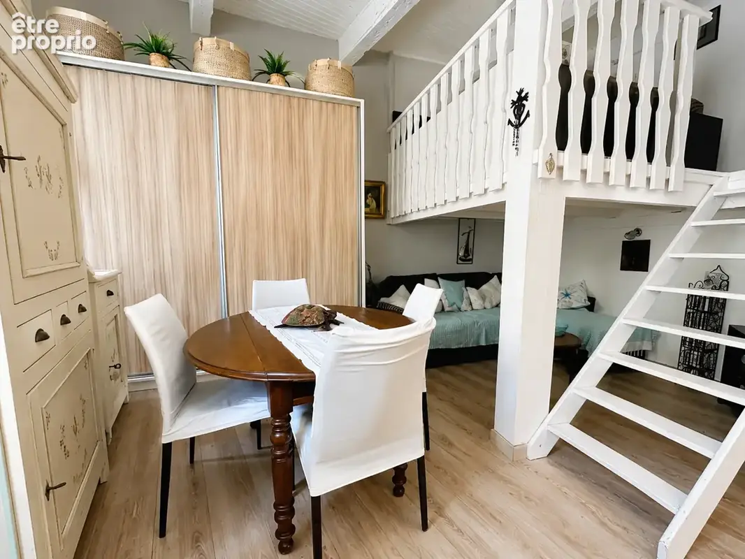 Studio 37m2 - Notre-Dame-de-la-Garde - Marseille 6ème - photo 5