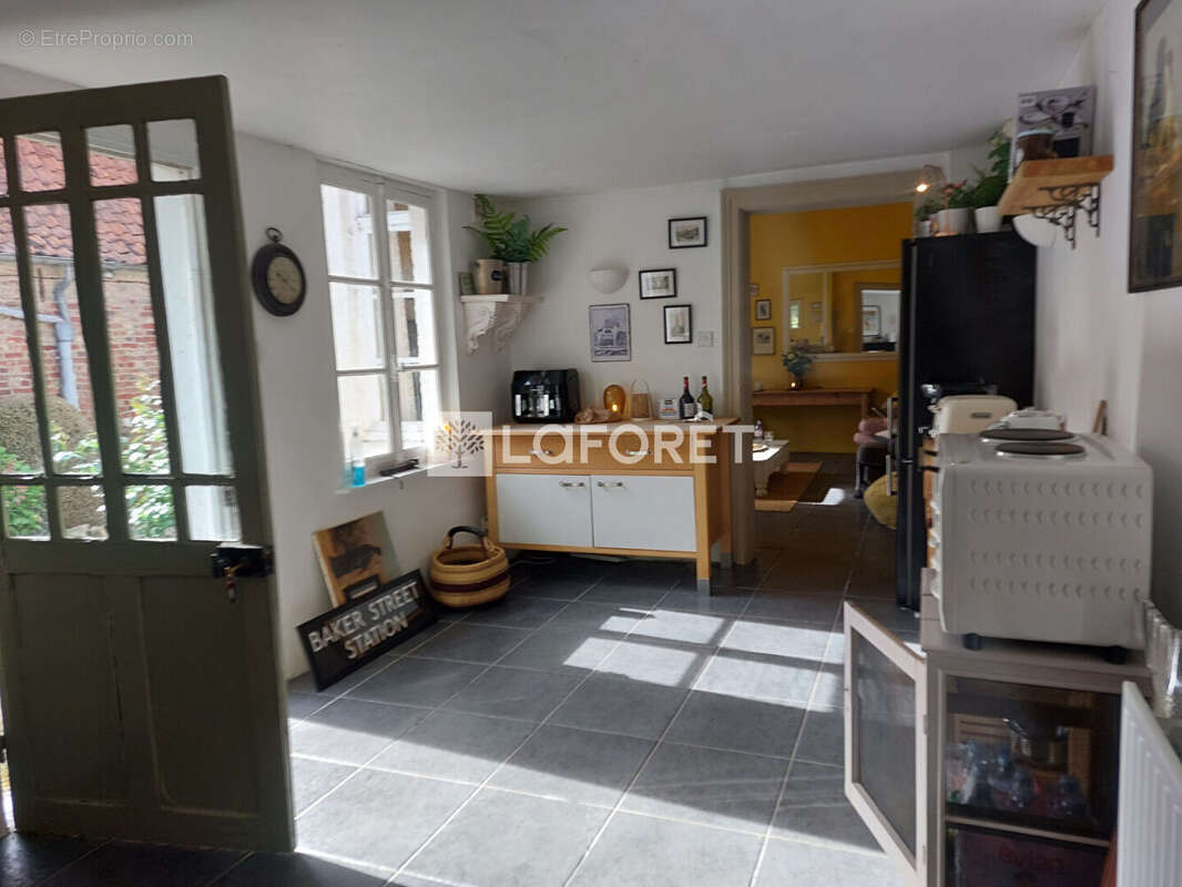 Maison à MONTS-EN-TERNOIS