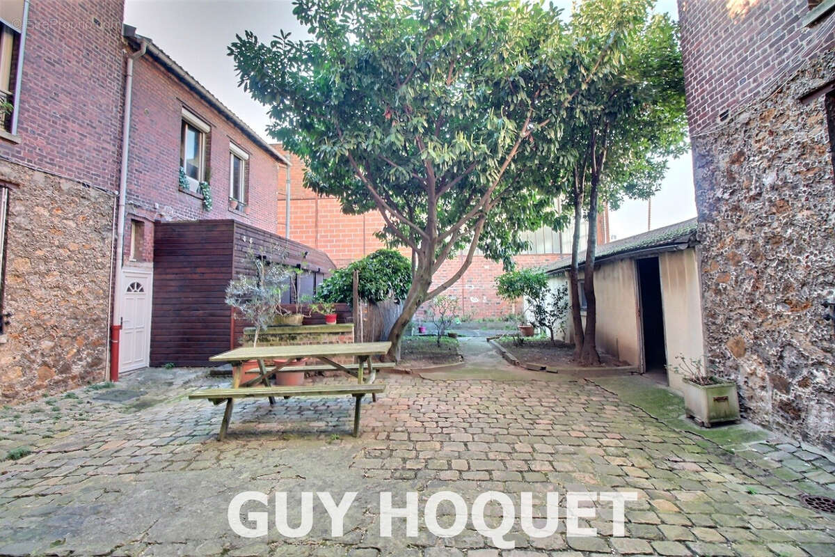 Appartement à SURESNES