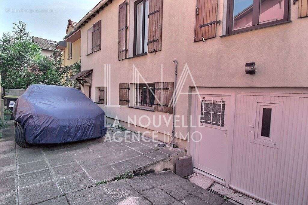 Maison à ROMAINVILLE