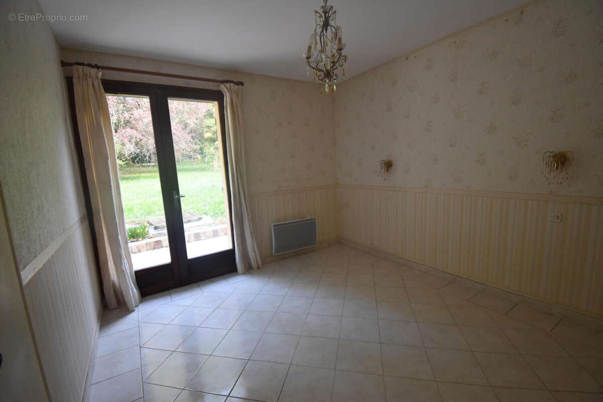 DSC_0017 - Maison à BOUEX