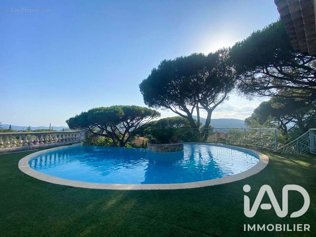 Maison 138 m² à Sainte-Maxime  - photo 2