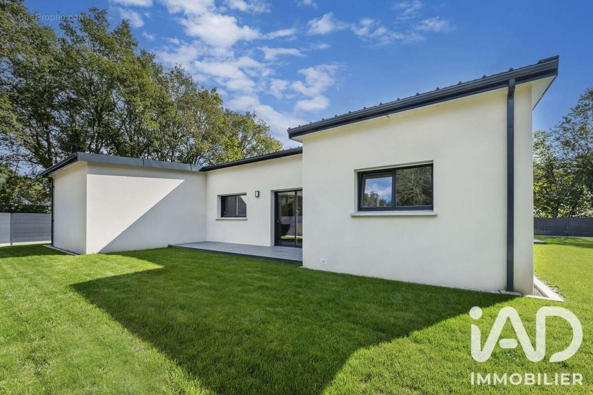 Maison 131 m² à Ferel  - photo 5