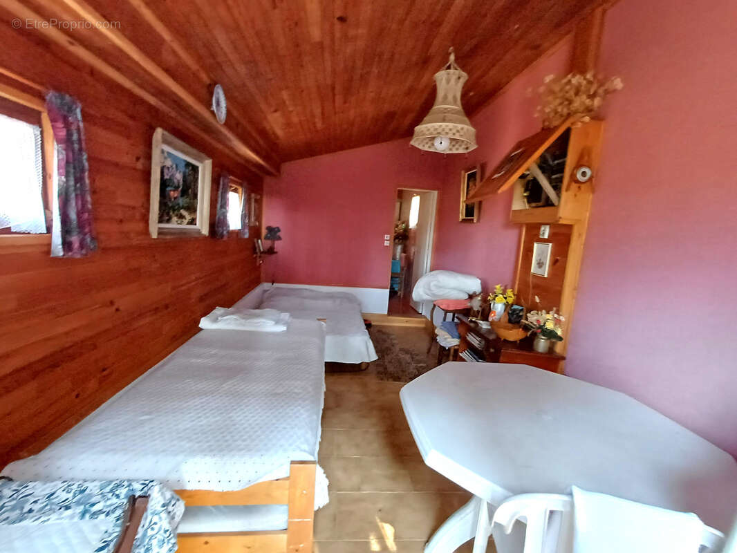 Maison à CRAPONNE-SUR-ARZON