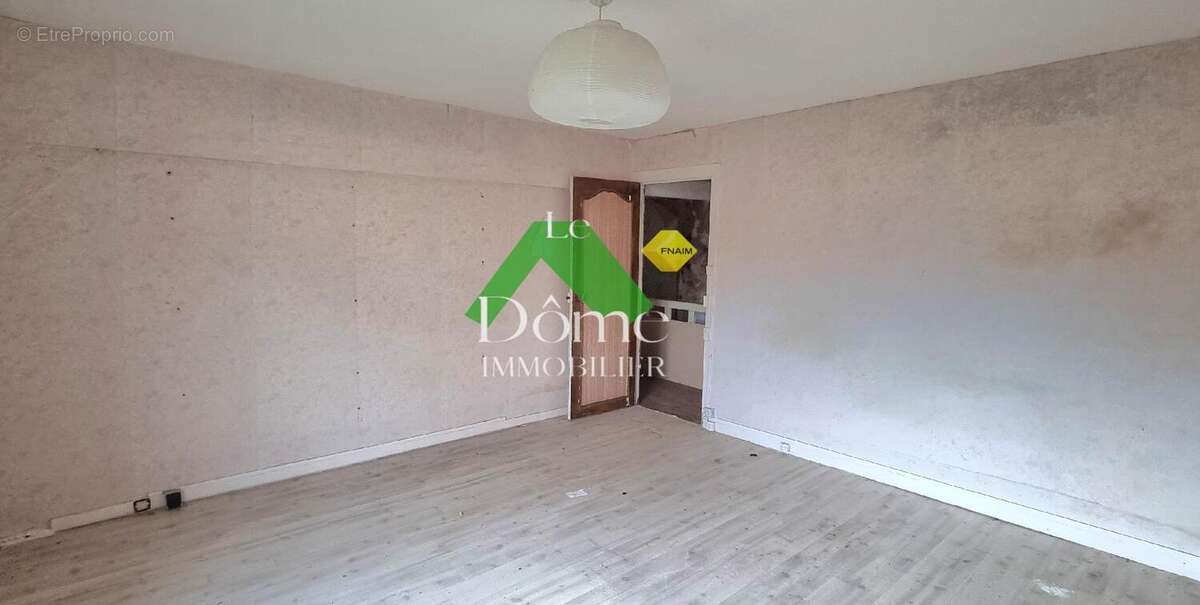 Maison à SAINT-CREPIN-IBOUVILLERS