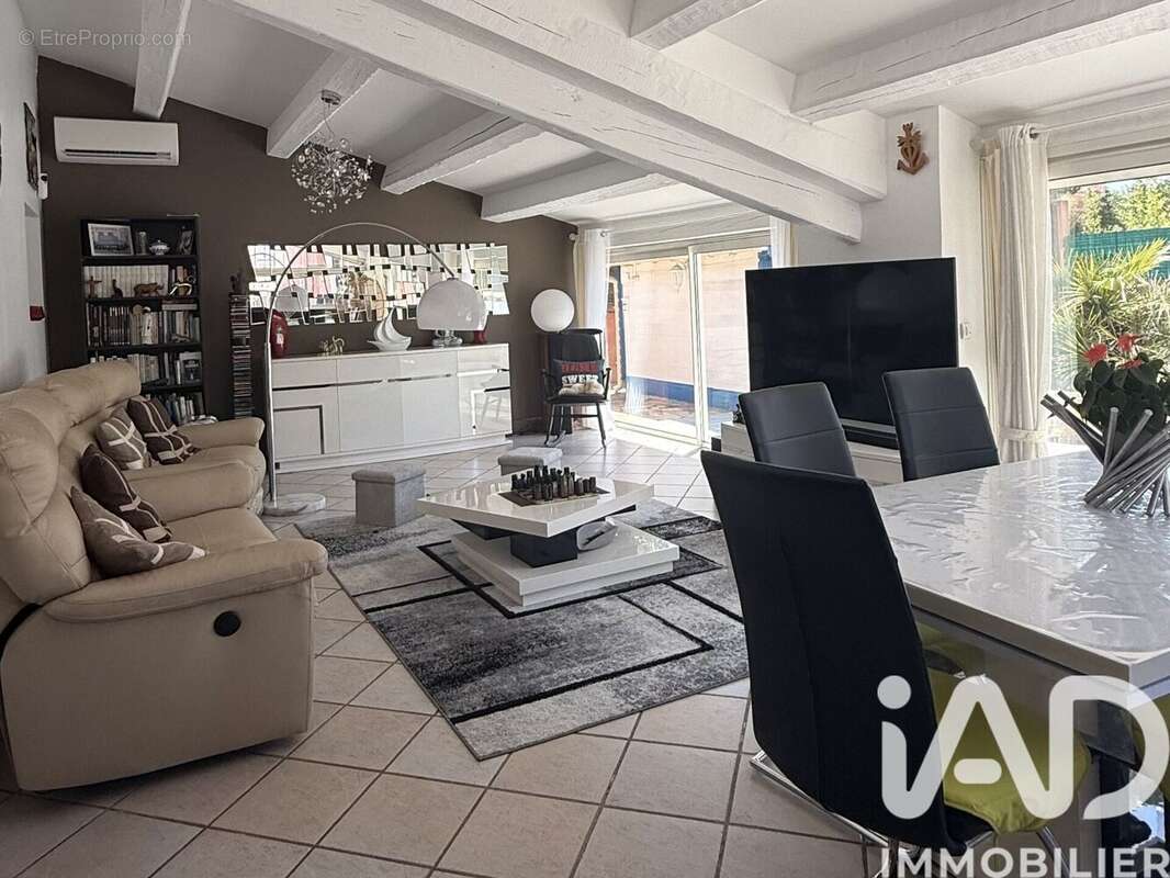Photo 7 - Maison à LE MUY