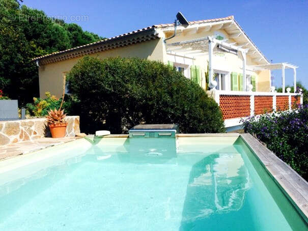 Maison à HYERES