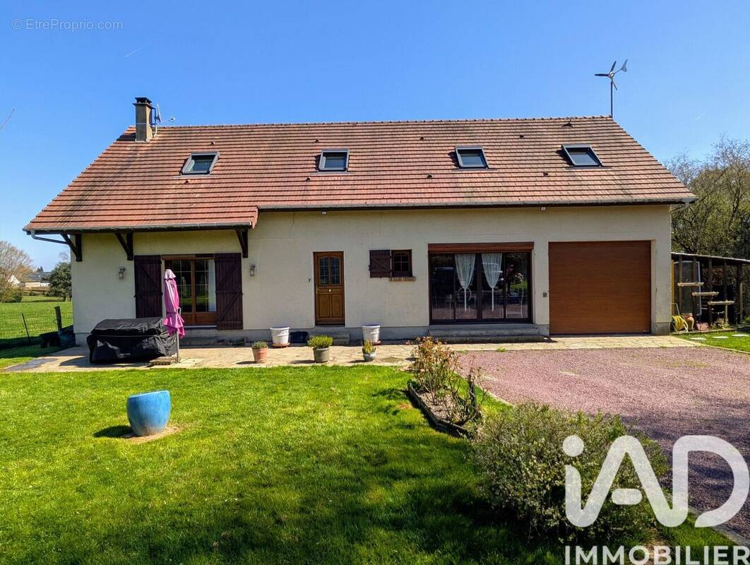 Photo 1 - Maison à NEUF-MARCHE