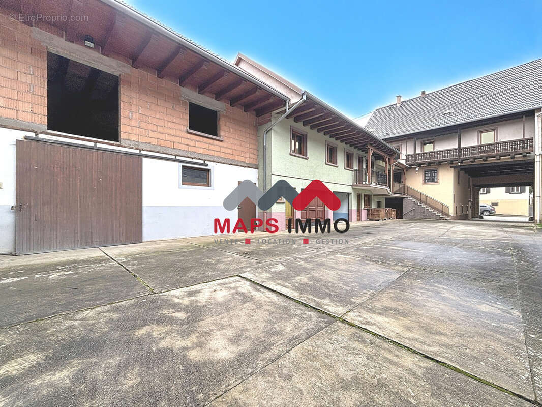 Rare ! DAHLENHEIM ! Ensemble immobilier sur 16.28 ares avec hall 500 m2, 2 maisons et hangar ! - photo 4