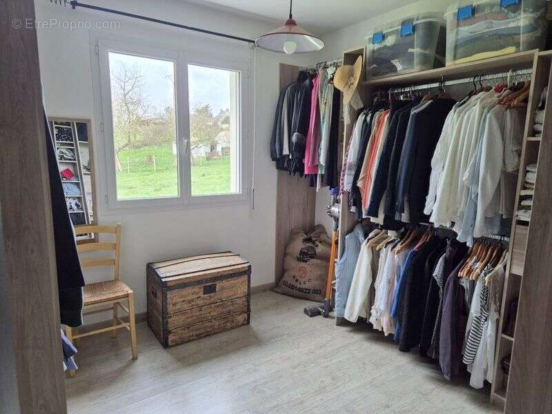 Maison à JUIGNE-DES-MOUTIERS