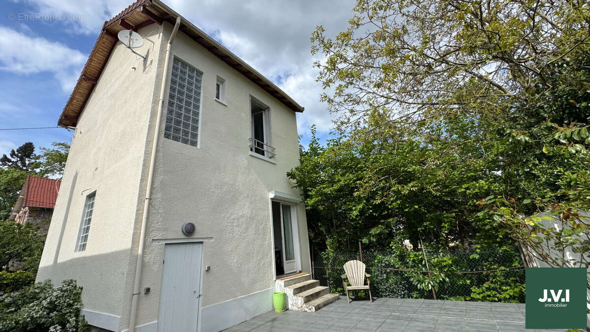 Maison à ENGHIEN-LES-BAINS