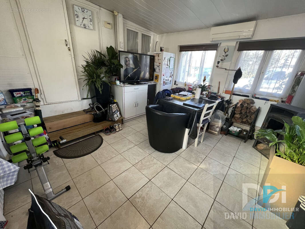 Terrain de loisirs avec mobil-home - photo 4