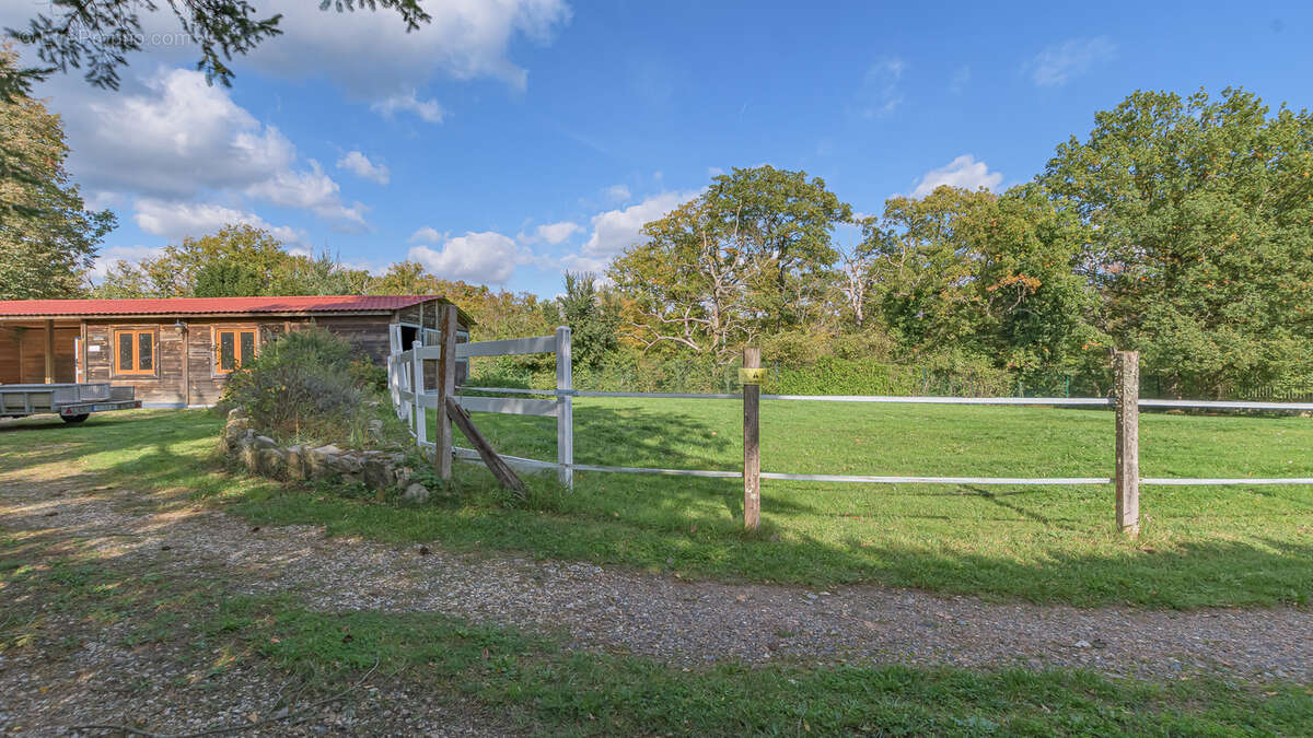 Maison à MORTEFONTAINE